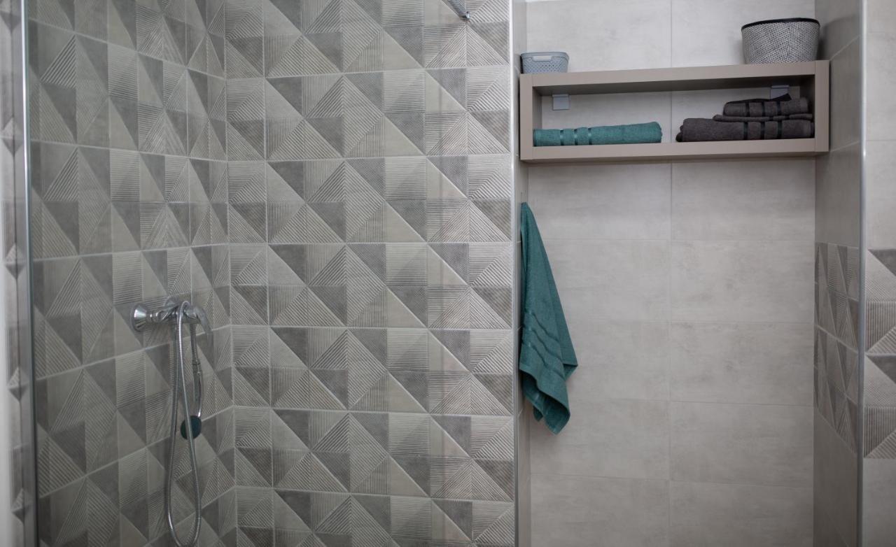 'Just Like Home' Apartment - With Private Parking Place กาลาจิ ภายนอก รูปภาพ